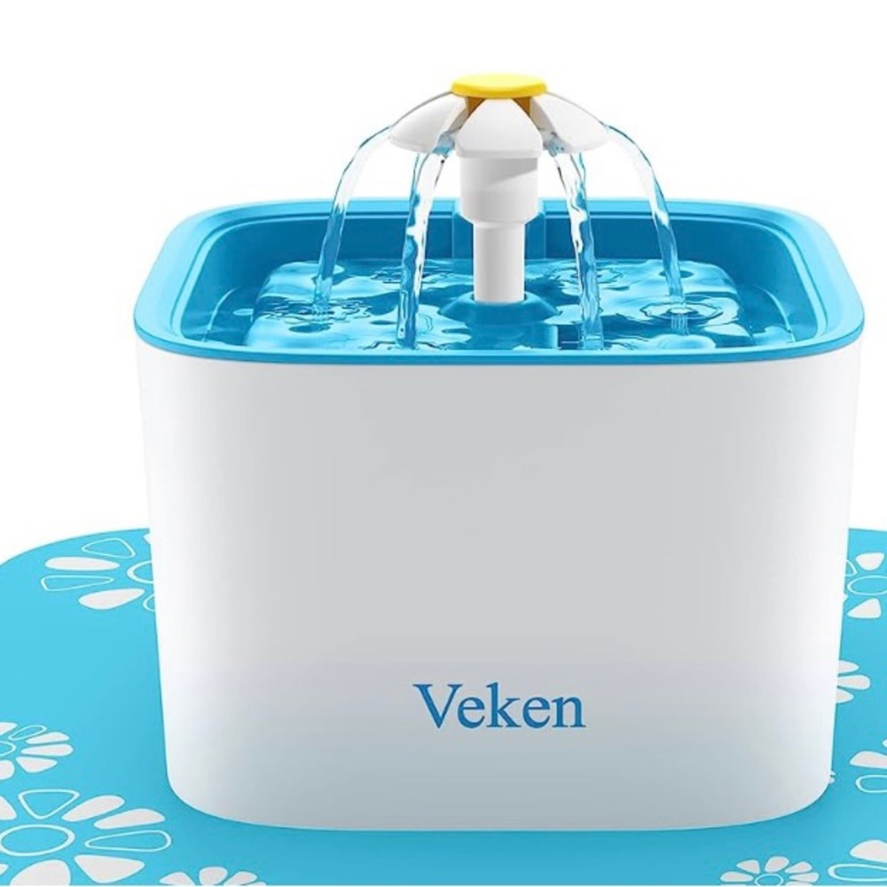 Pet water bowl fountain